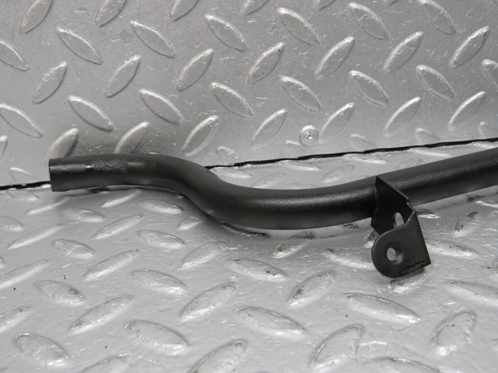 40548 Mercedes-Benz W123 300D Coolant Pipe