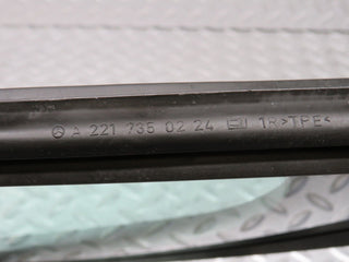 35169 Mercedes-Benz W221 Rear Right Quarter Window Glass 2217350224