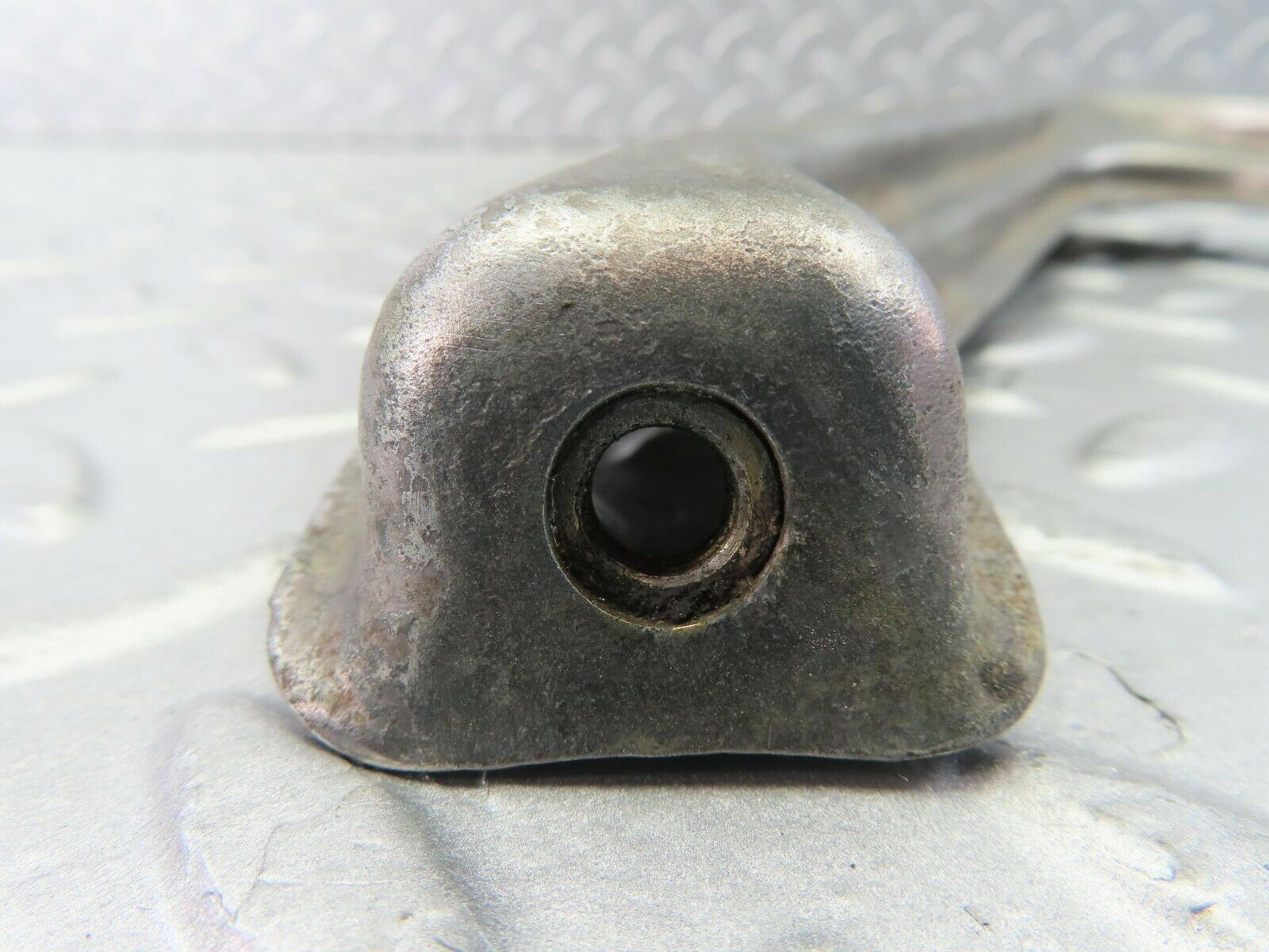 10099 Mercedes-Benz C123 230CE Coupe Air Intake Manifold Bracket