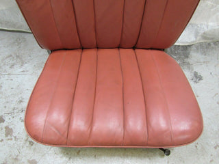 W105 Ponton front right seat passenger seat red faux leather used OEM