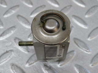 35139 Mercedes-Benz W221 Air Condition Expansion Valve 2308300184