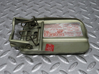 0565 Mercedes-Benz W123 230E Fuel Tank Flap Cap 1235840039