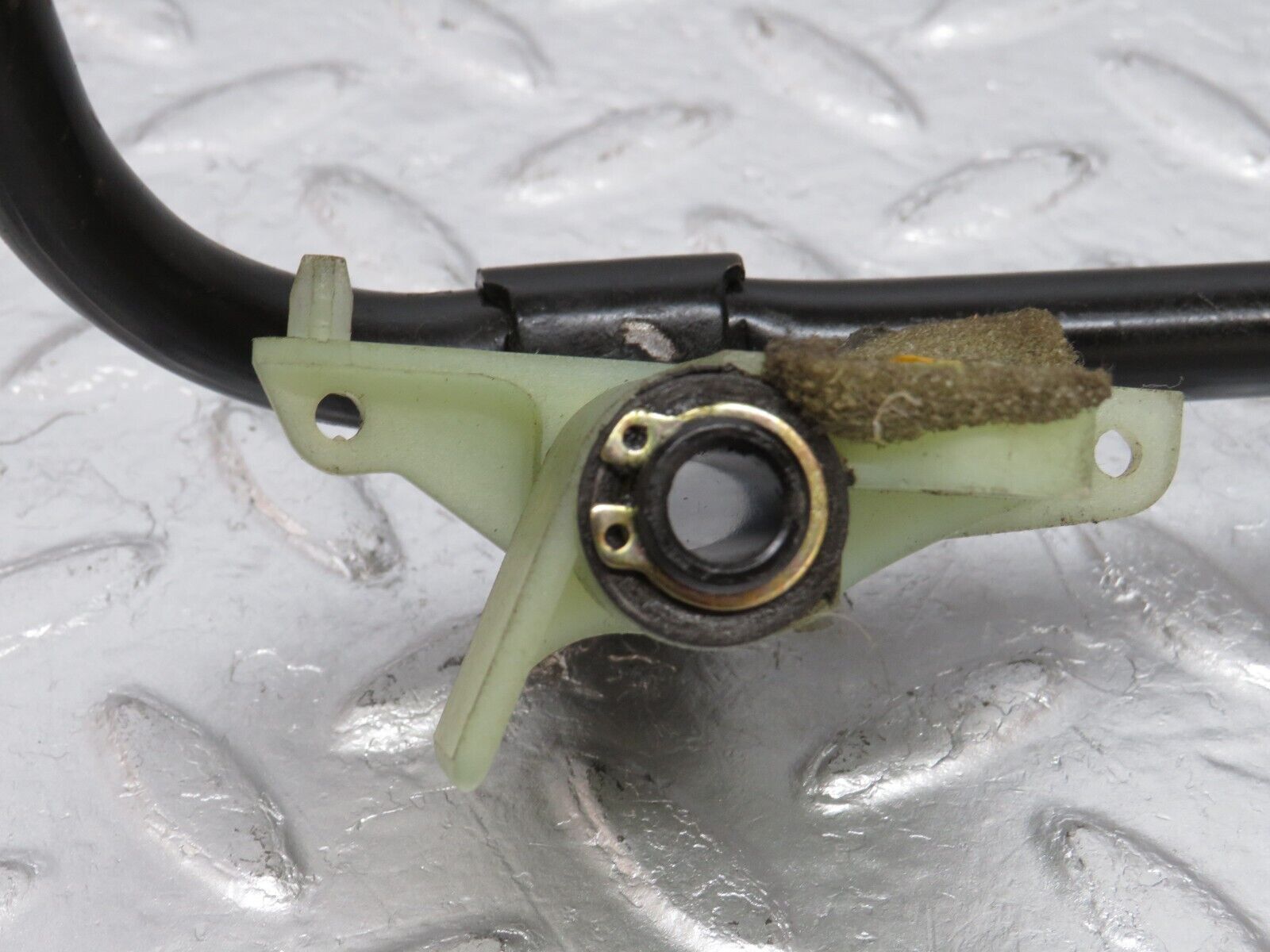 34094 Mercedes-Benz W124 260E Accelerator Pedal Linkage 2013010218