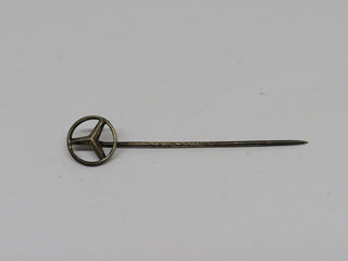 37511 Mercedes-Benz Vintage Lapel Pin Badge