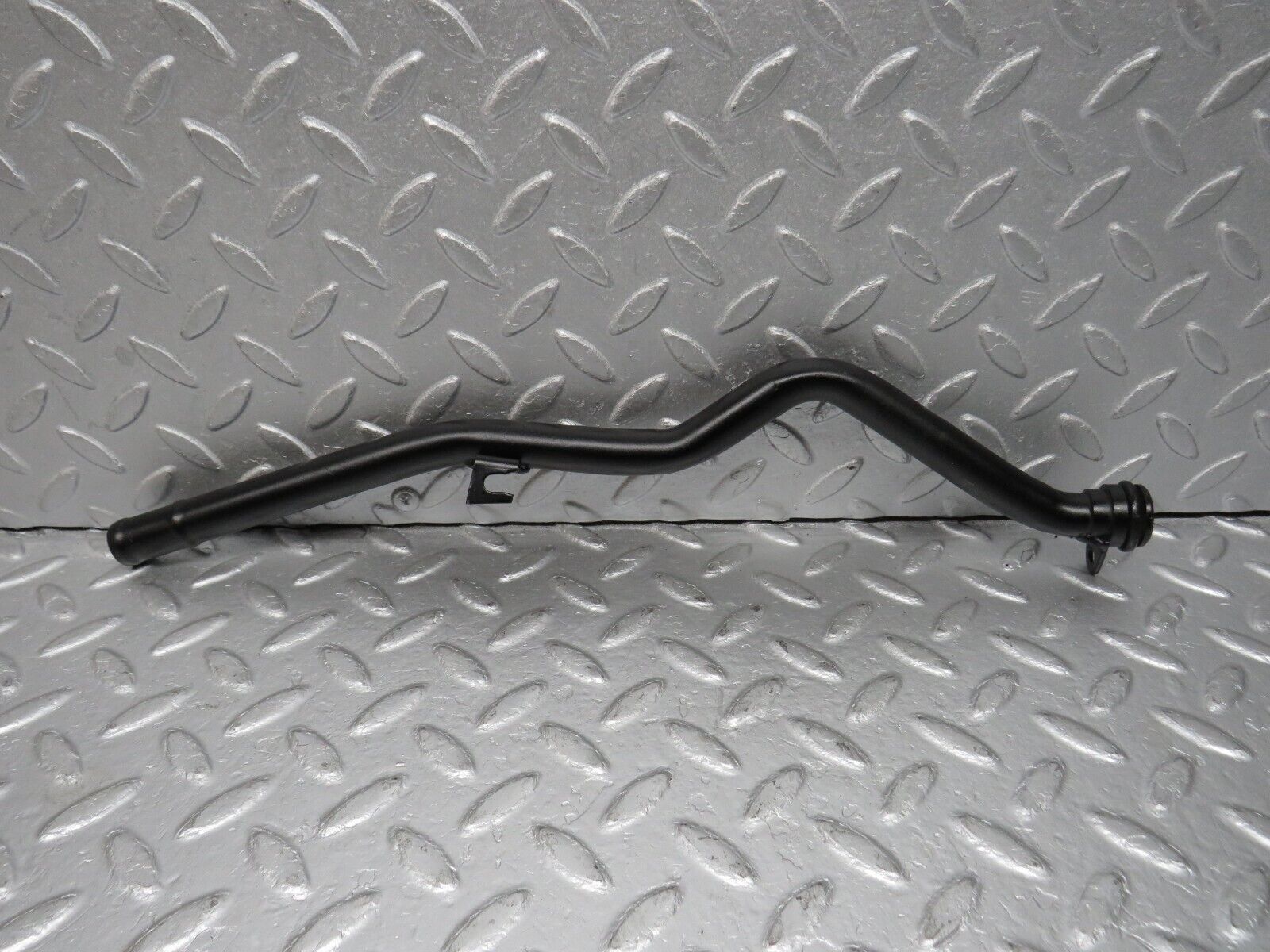 39581 Mercedes-Benz R129 320SL Coupe Coolant Pipe