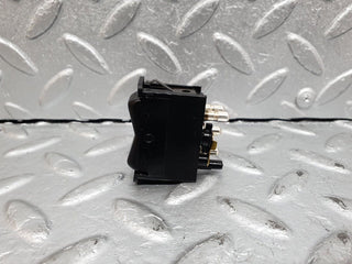 41100 Mercedes-Benz W126 300SE Rear Windscreen Defroster Switch 0008206110