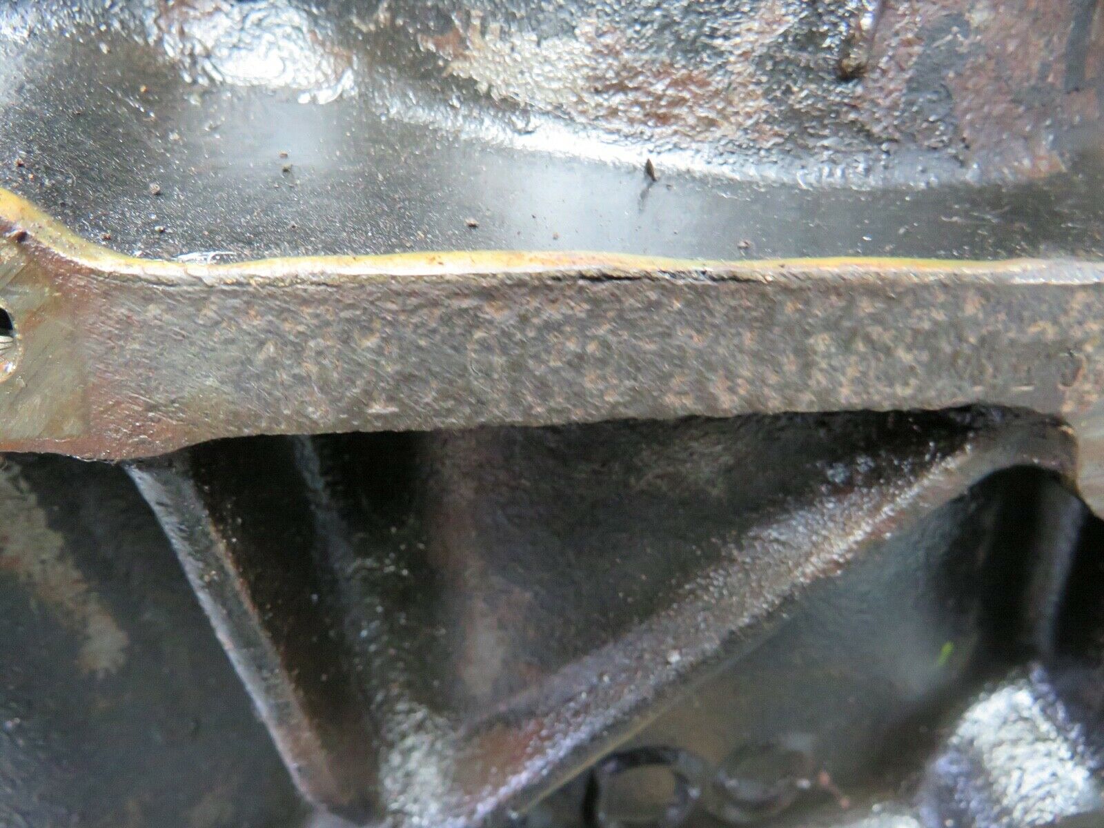 21953 Mercedes-Benz W123 230E Engine Block M102 1020110901 M102.980