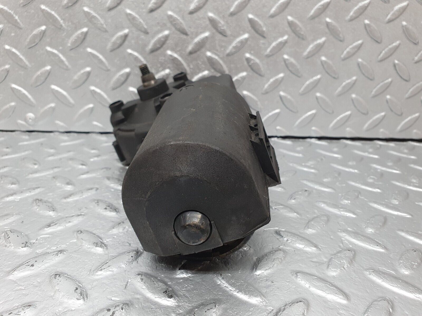 41446 Mercedes-Benz W124 200E Wiper Motor Bosch 0390241410