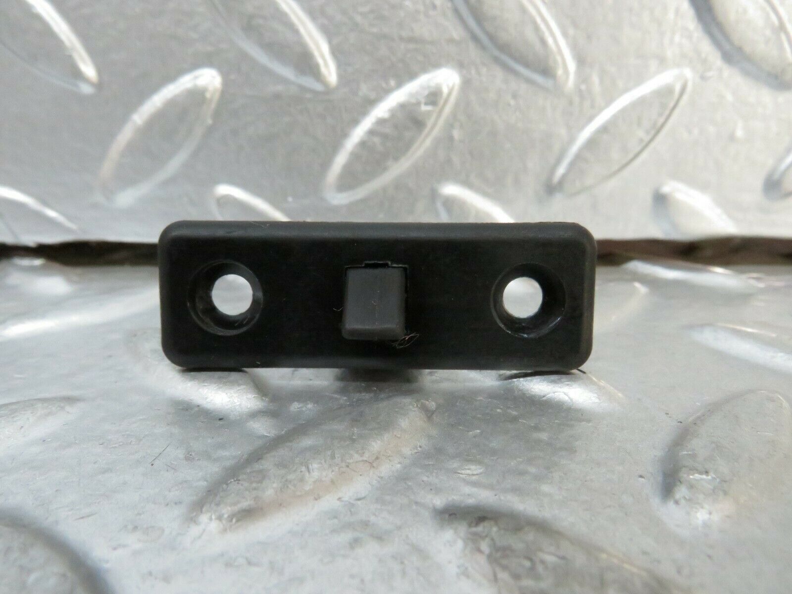 23812 Mercedes-Benz C107 450SLC Coupe Glove Box Lock 1076890025
