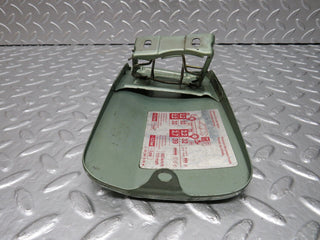 34031 Mercedes-Benz W124 260E Fuel Tank Flap Cap 1245841639