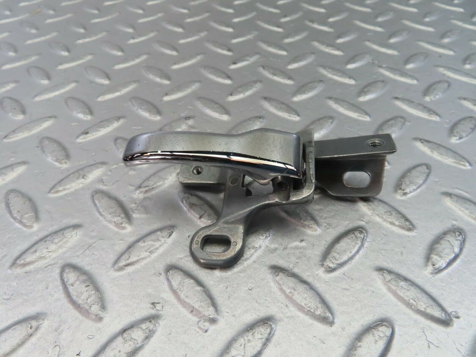 10759 Mercedes-Benz W123 230E Right Interior Door Handle 1237600261