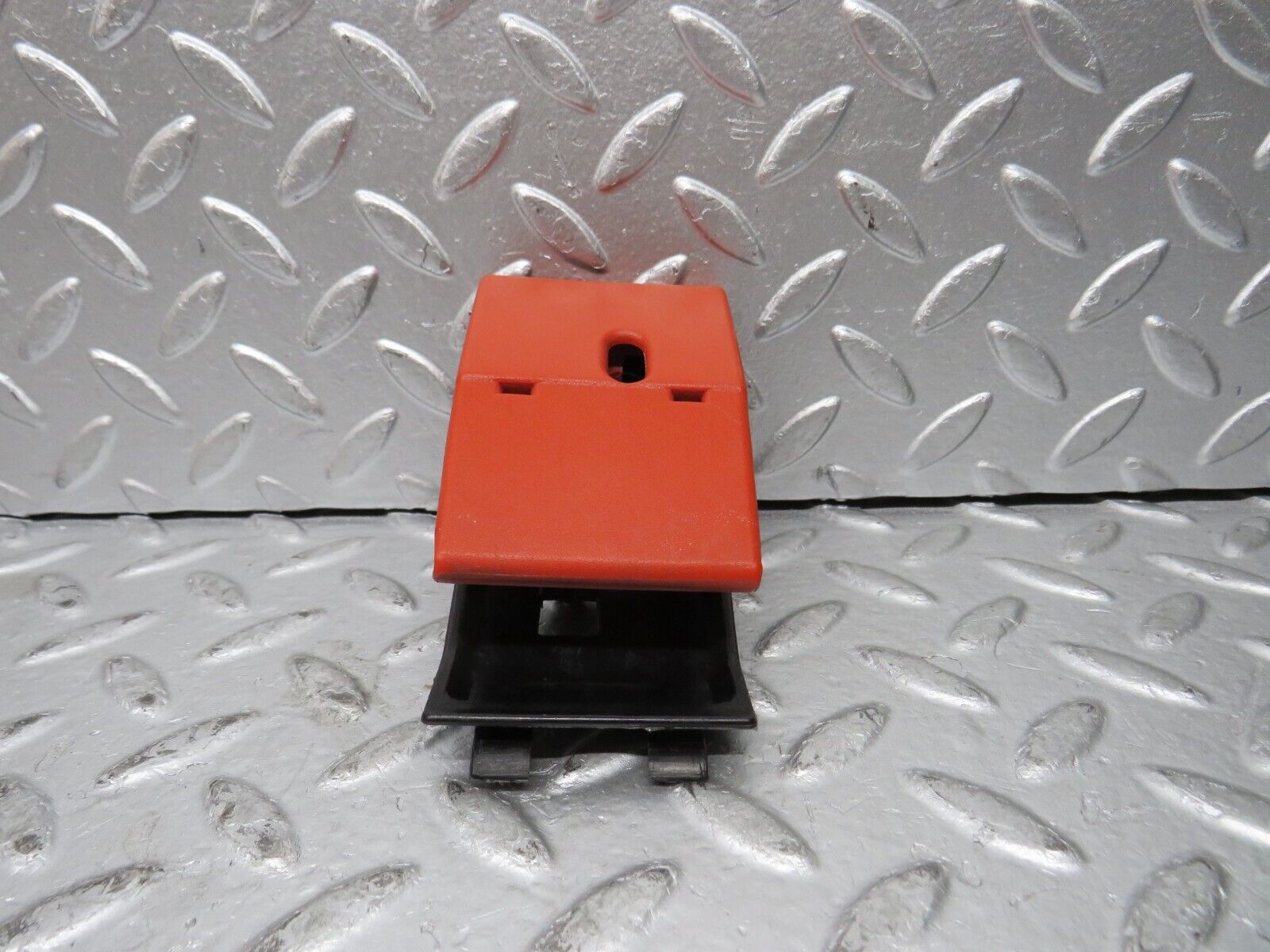 30322 Mercedes-Benz W124 230E Hood Opener Bonnet Opener Release