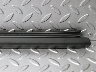 32590 Mercedes-Benz S124 300TE Wagon Door Lower Sealing Rubber Trim Right