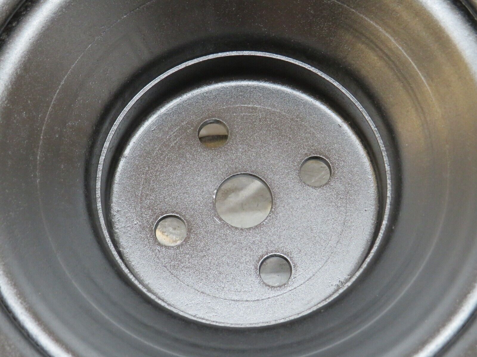 28441 Mercedes-Benz S123 240D Wagon Water Pump Pulley