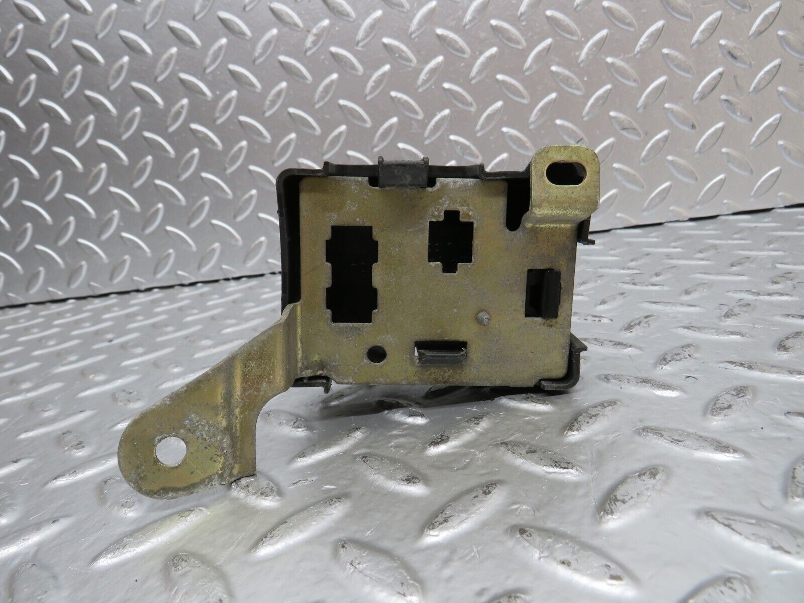 26386 Mercedes-Benz C124 220CE Cable Connect Holder & Cover 1245460881