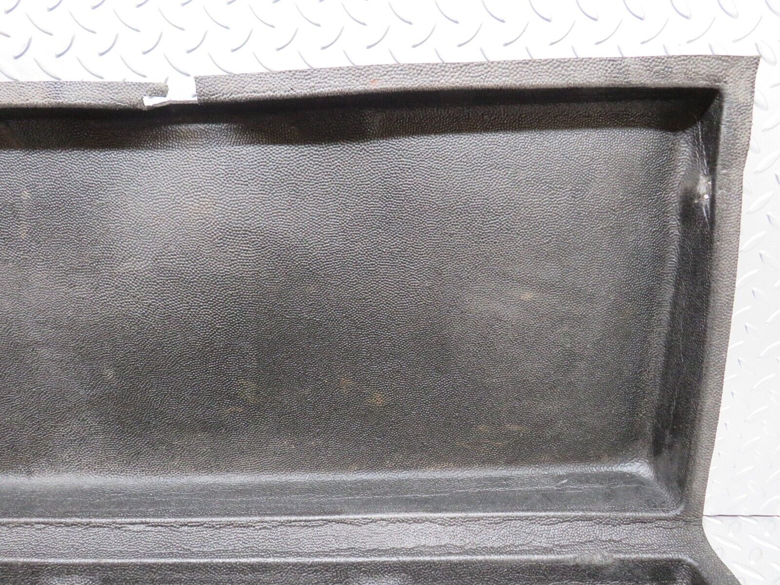 28213 Mercedes-Benz S123 240D Wagon Trunk  Cover Sponge Tray