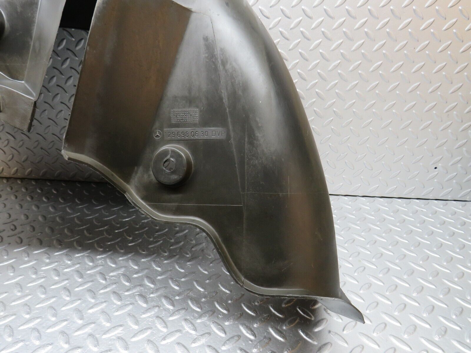 39383 Mercedes-Benz R129 320SL Coupe Rear Right Inner Fender Wing Wheel Arch Lining 1296980630