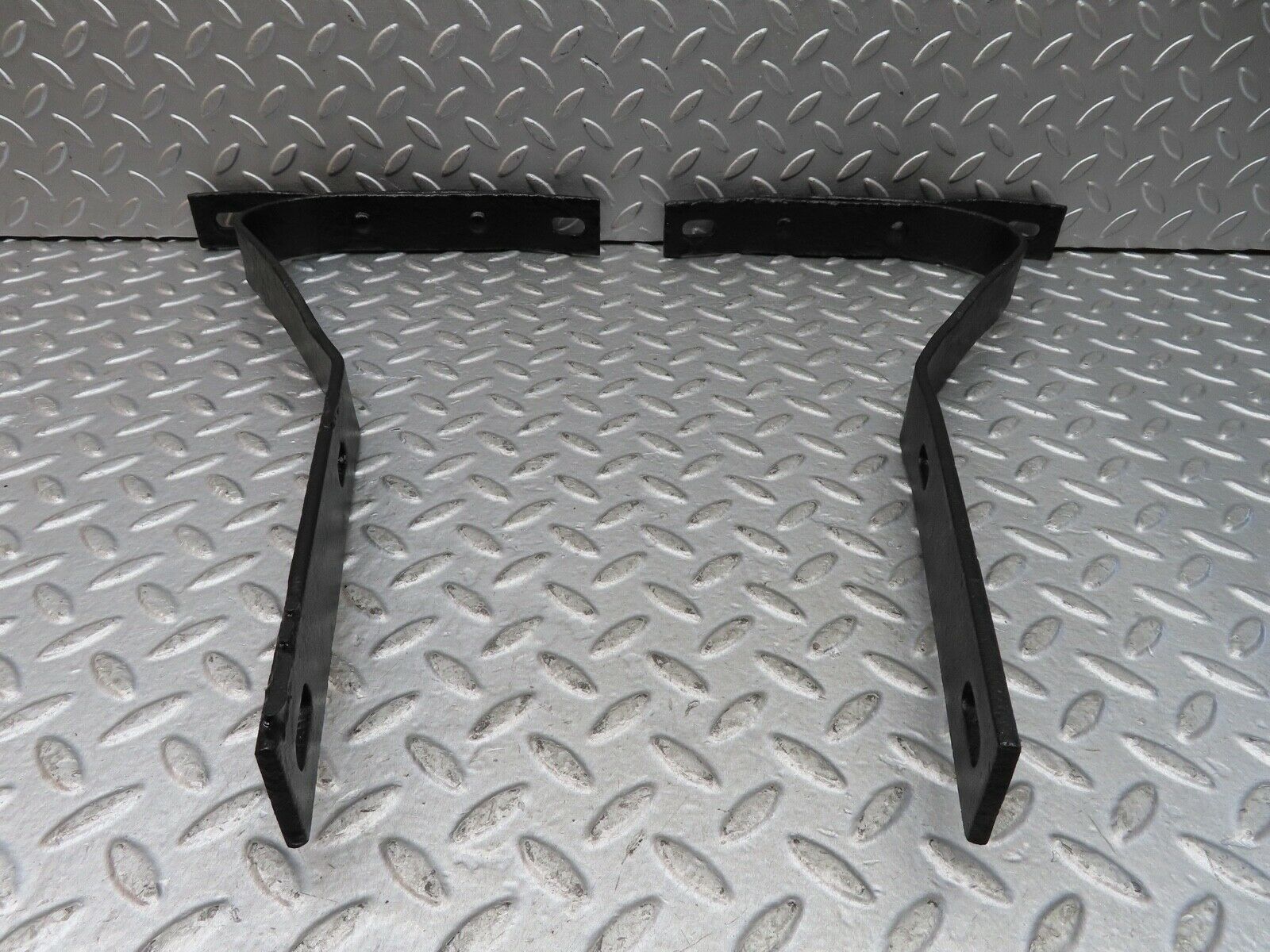 18773 Mercedes-Benz W120 W121 Ponton Rear Bumper Bracket Holder