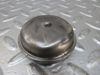 W124 Coupe wheel hub locking cap used OEM
