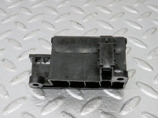 34423 Mercedes-Benz C126 380SEC Cable Wire Distributor Connector 1040030407