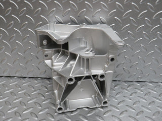 29419 Mercedes-Benz W124 230E Power Steering Pump Bracket 1022361030