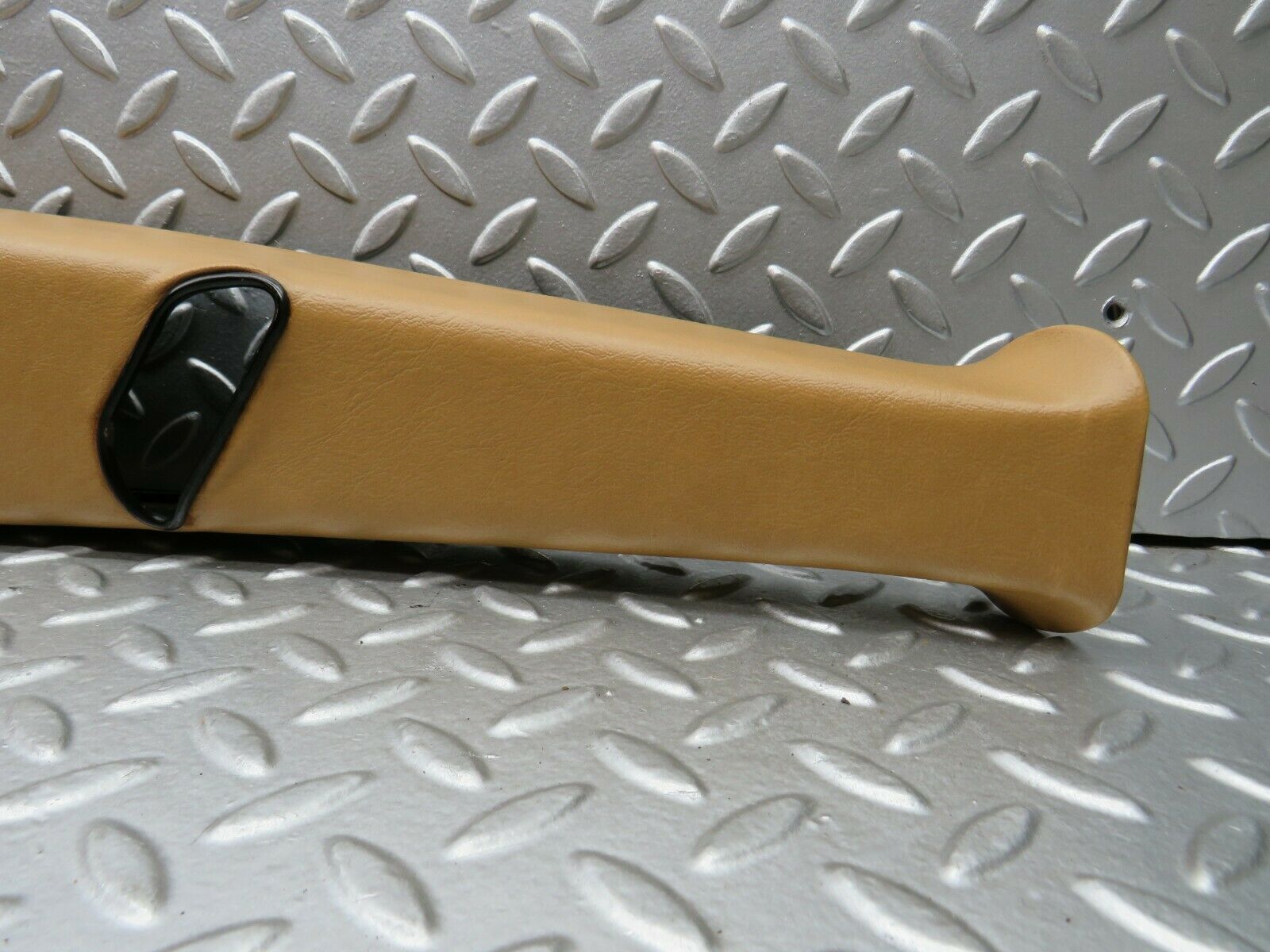 22050 Mercedes-Benz S123 280TE Wagon B Pillar Cover Right Side Palomino