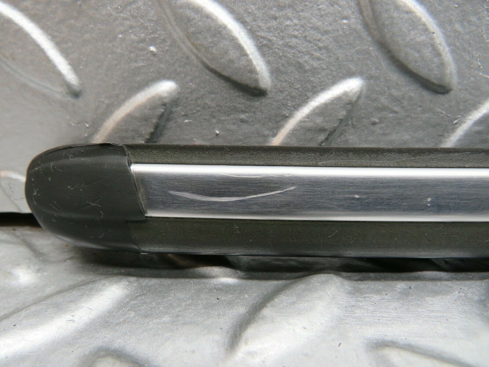 22023 Mercedes-Benz S123 280TE Front Left Fender Wing Centre Moulding Trim