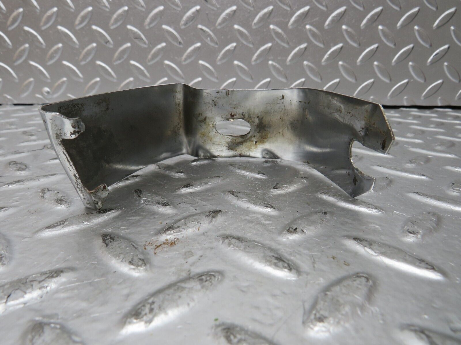 26372 Mercedes-Benz W116 450SE Bumper Corner Screw Cover Chrome Right