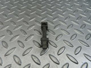 W108 valve rocker arm with retaining spring used OEM