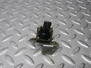 31618 Mercedes-Benz W201 190LE 1.8L Vacuum Control Valve Pierburg 0015407097