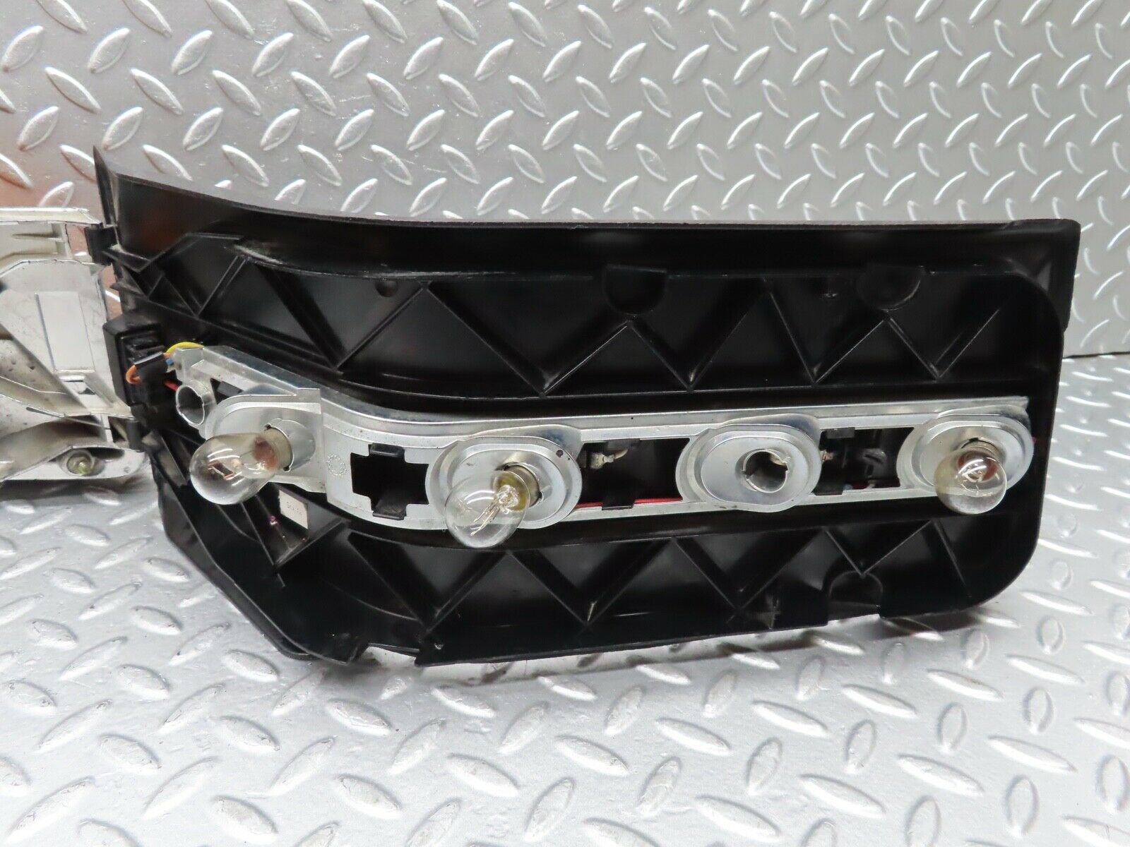 19885 Mercedes-Benz R129 300SL Coupe Tail Light Left Side