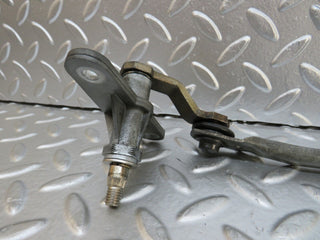 27365 Mercedes-Benz W123 280E Windscreen Wiper Linkage