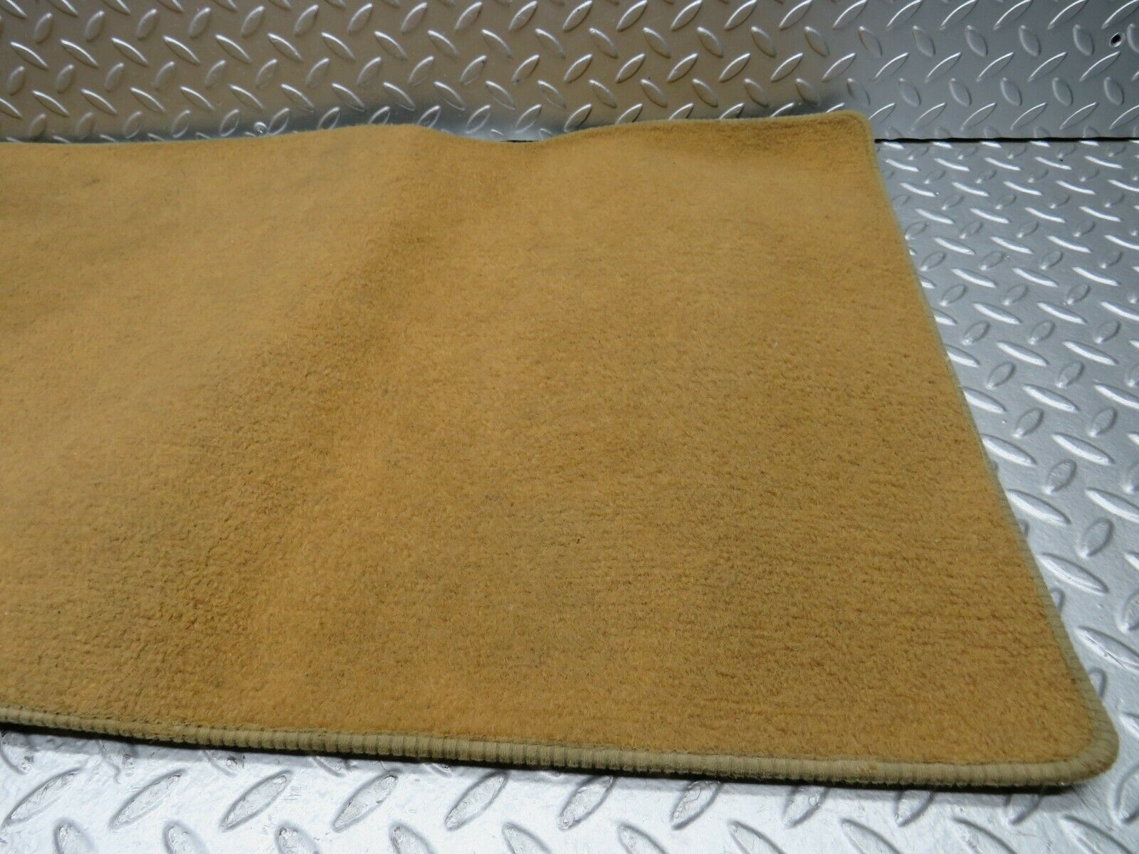 22131 Mercedes-Benz S123 280TE Wagon Front Left Passenger Side Floor Mat