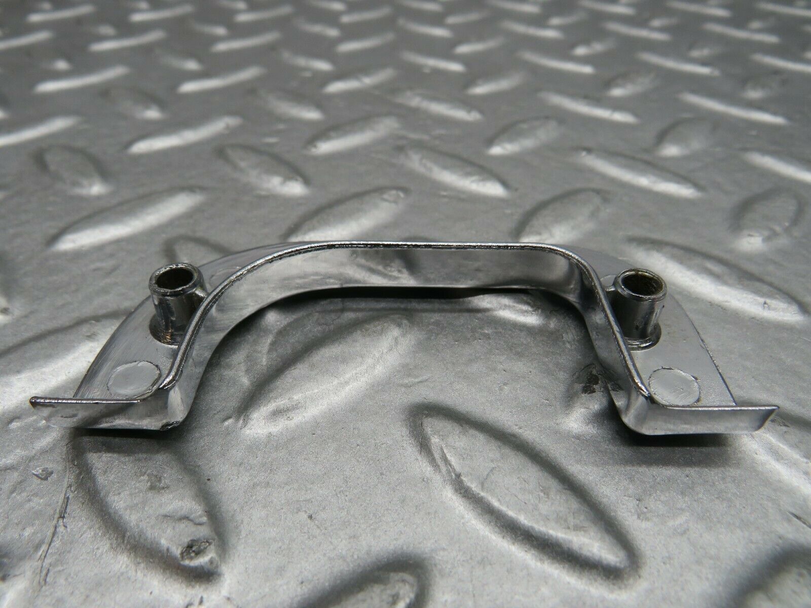 21970 Mercedes-Benz S123 280TE Wagon Right Chrome Door Latch Trim 1237230224