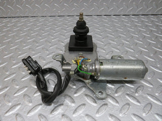 W124 Wagon rear wiper motor used OEM