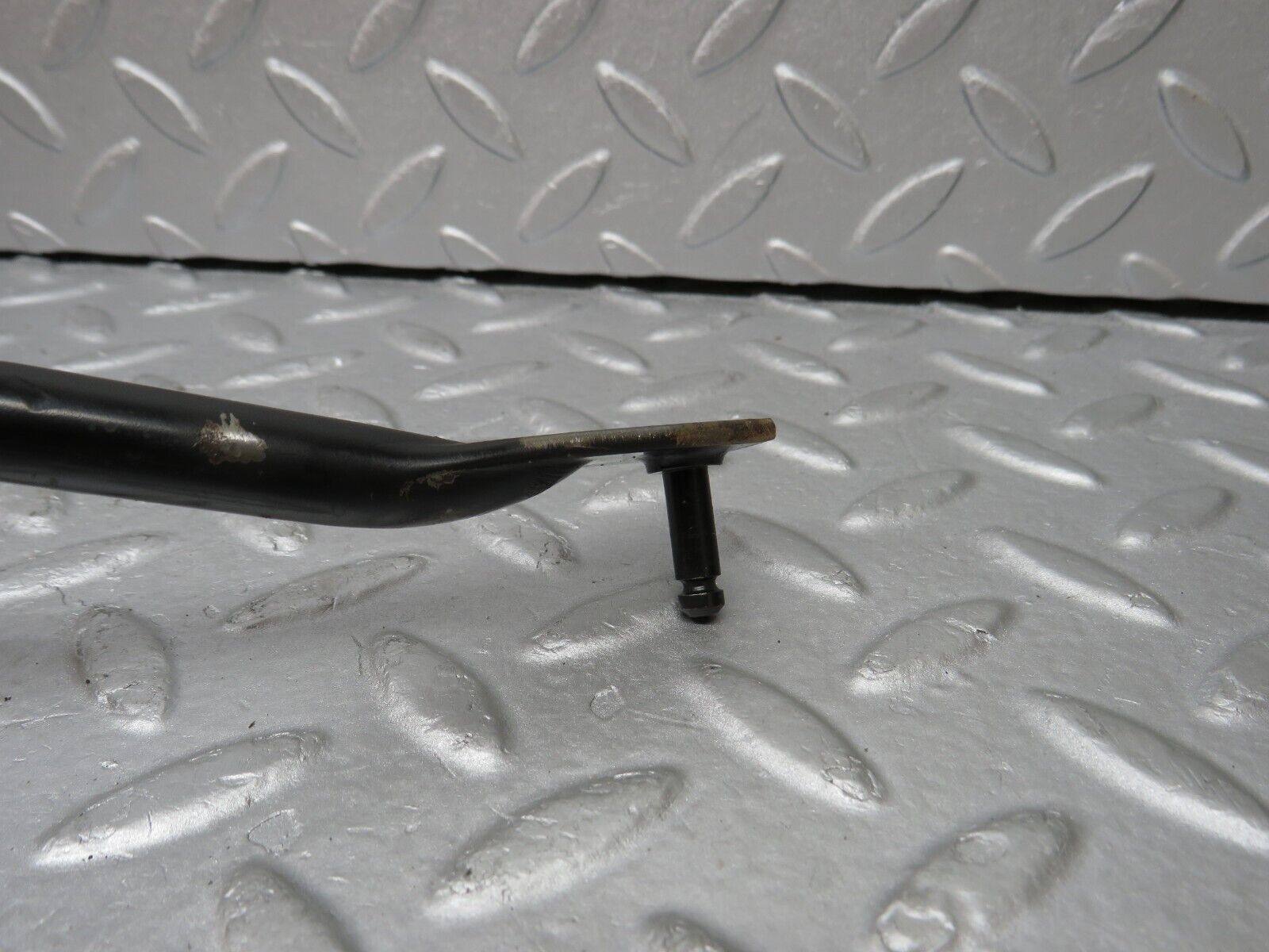 36711 Mercedes-Benz W201 190E 2.0L Accelerator Pedal Linkage 2013010218