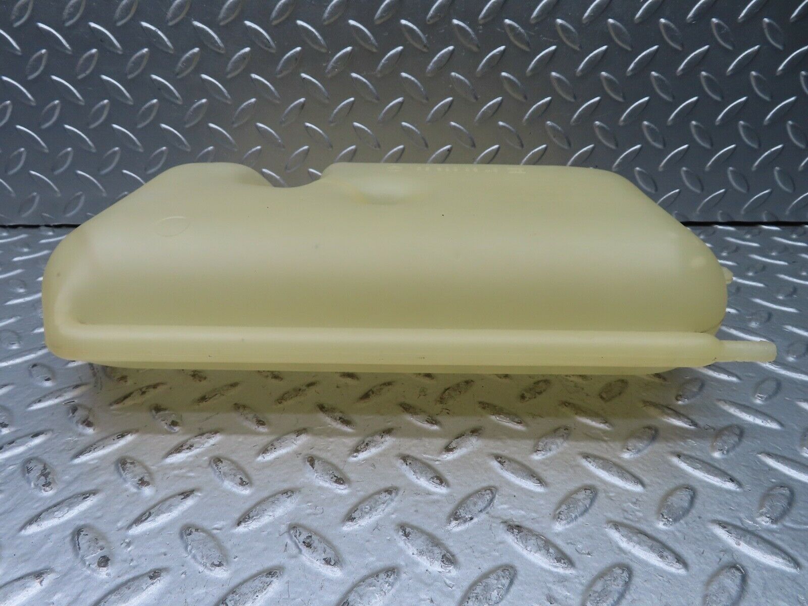 21536 Mercedes-Benz W126 300SE Coolant Expansion Tank 1265000549