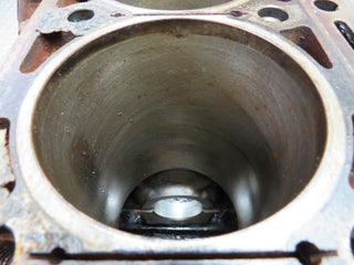 29957 Mercedes-Benz W123 230E Engine Block 1020110301 M102.980