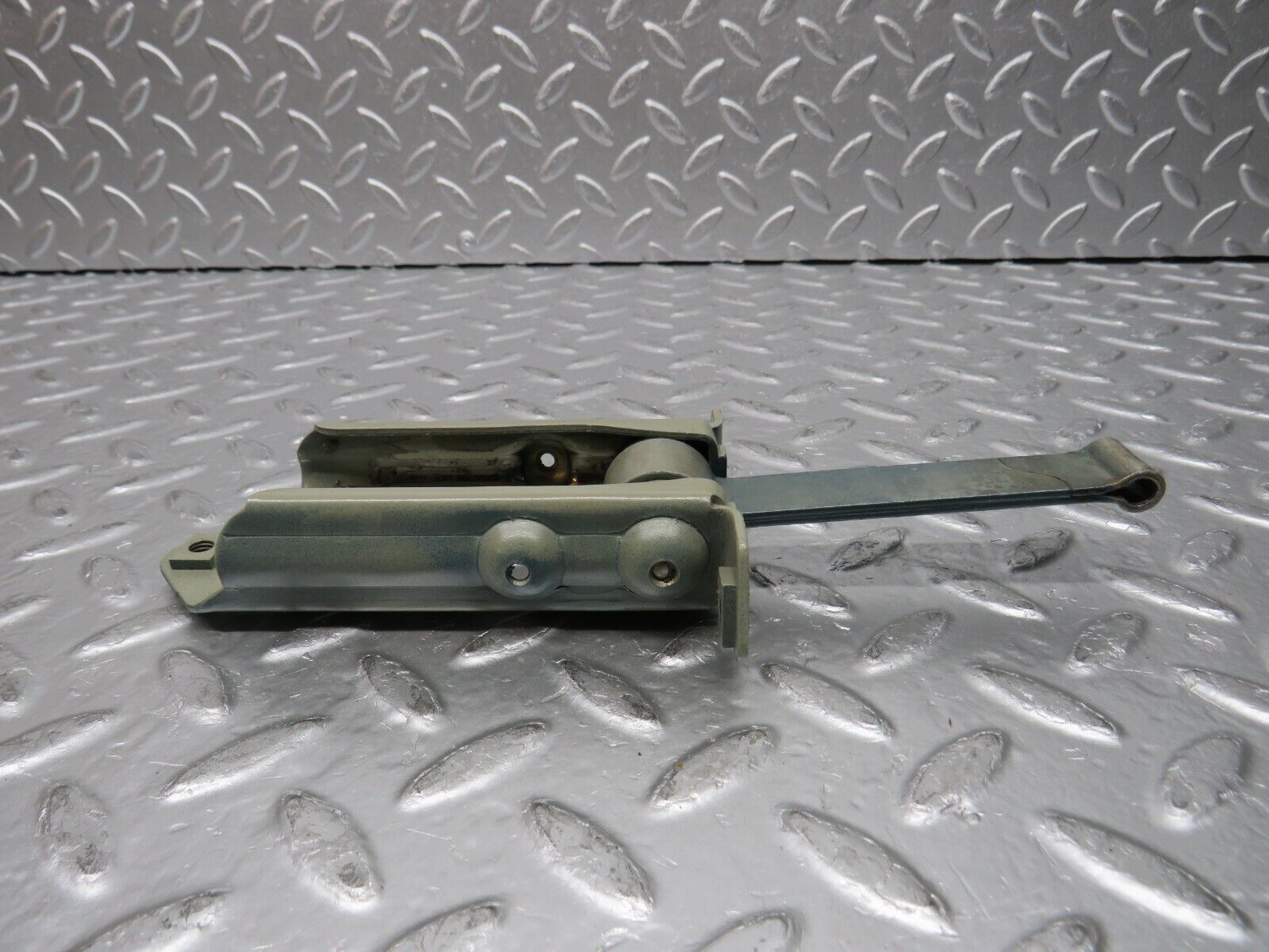 30678 Mercedes-Benz W201 190E 2.0L Door Safety Check Strap