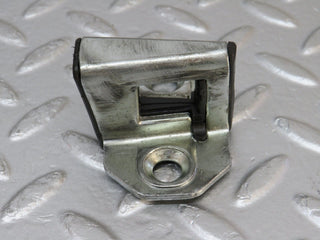 33374 Mercedes-Benz W202 C180 Door Lock Latch