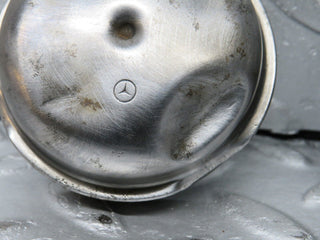 R129 SL wheel hub locking cap with bearing used OEM