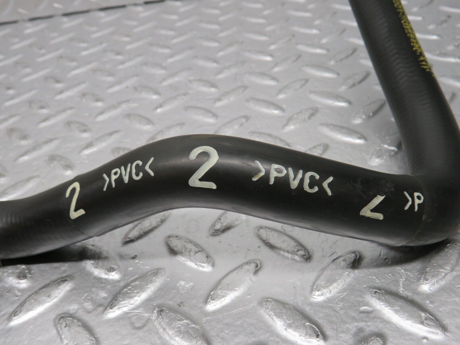 31493 Mercedes-Benz S124 220TE Wagon Radiator Hose Pipe 1248306296