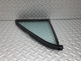 40778 Mercedes-Benz W123 300D Rear Left Quarter Window Glass 1237350124