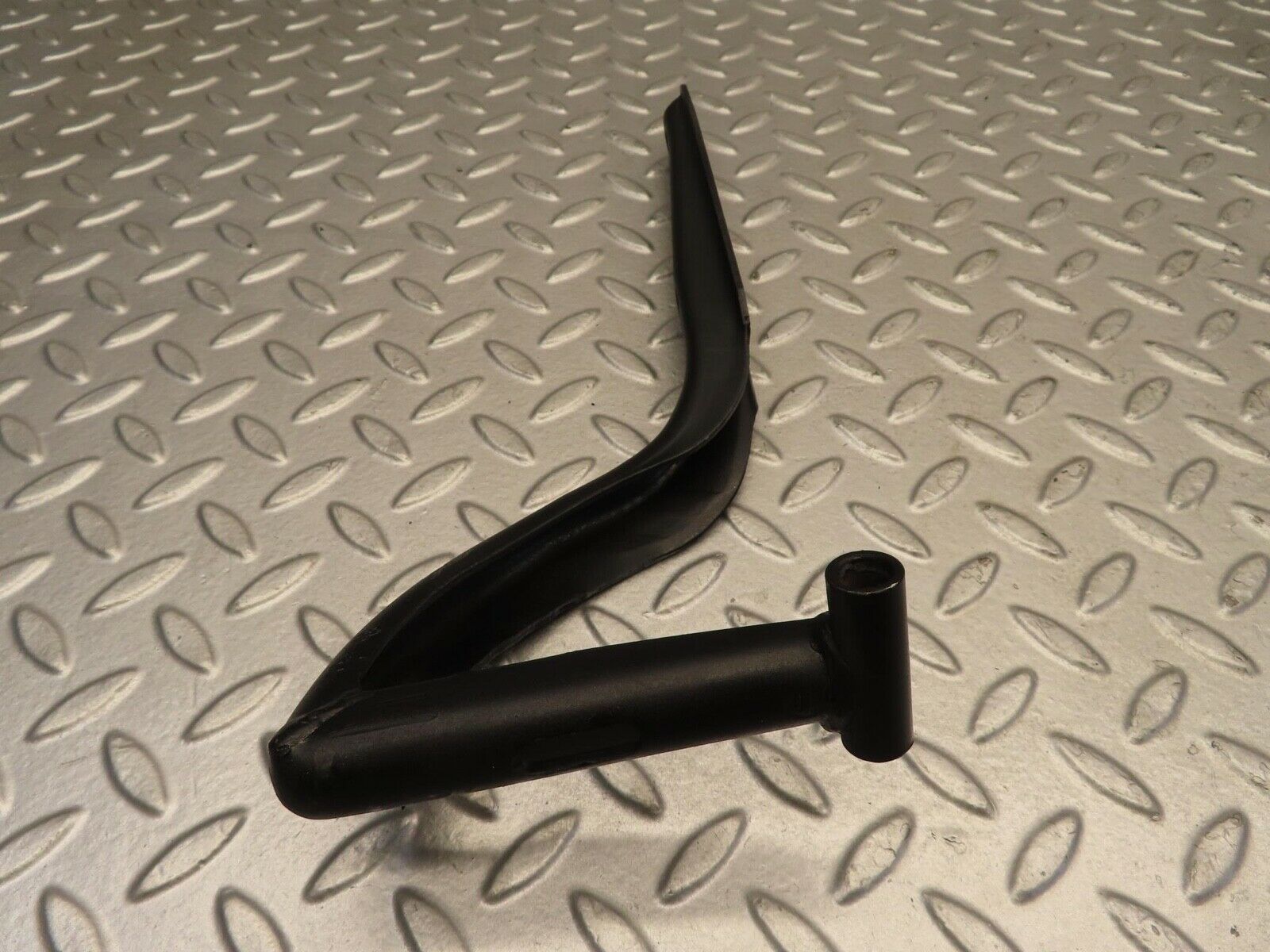 11767 Mercedes-Benz R107 450SL Soft Top Lid Hinge Left Side