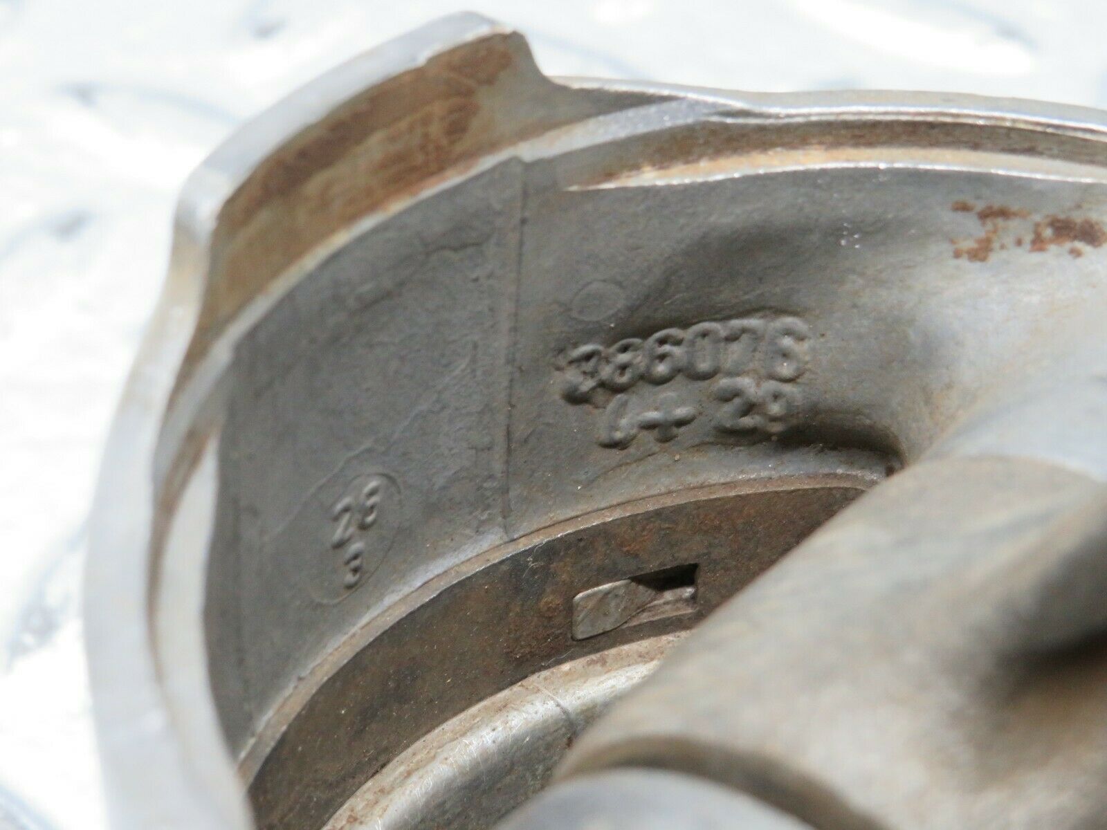 22206 Mercedes-Benz S123 280TE Piston With Connecting Rod 85.975 mm