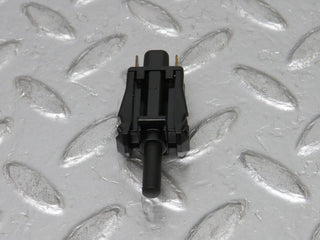 0587 Mercedes-Benz W123 230E Door Contact Switch 0015458714