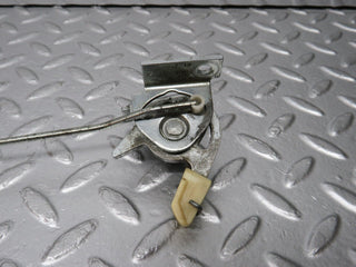 32563 Mercedes-Benz S124 300TE Wagon Rear Left Seat Bench Locking Mechanism