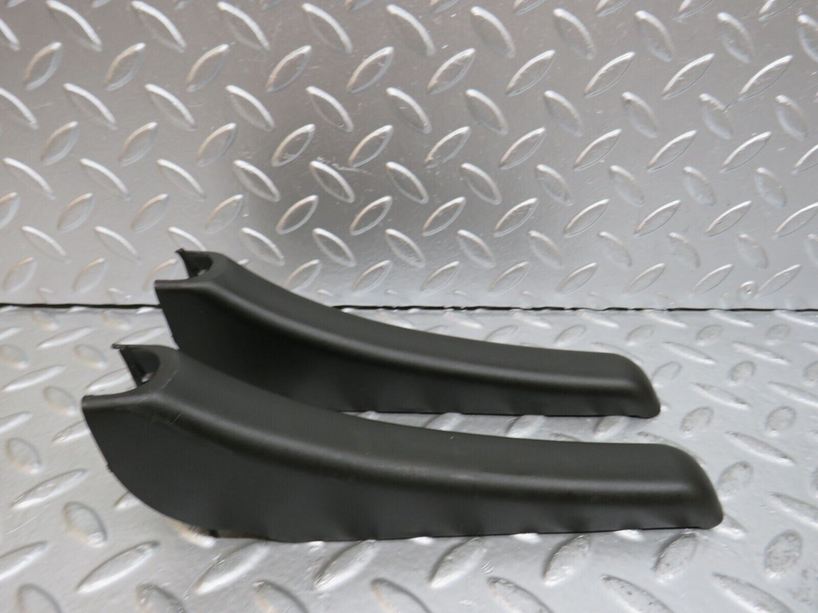 29386 Mercedes-Benz W124 230E Trunk Lid Hinge Cover Pair 1247580029