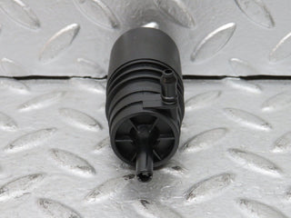 27612 Mercedes-Benz S124 300TE Wagon Windscreen Washer Pump