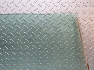 31424 Mercedes-Benz S124 220TE Wagon Tailgate Heated Windscreen